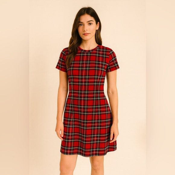 H&M Dresses & Skirts - H&M Divided Red Plaid Mini Dress | Size Medium